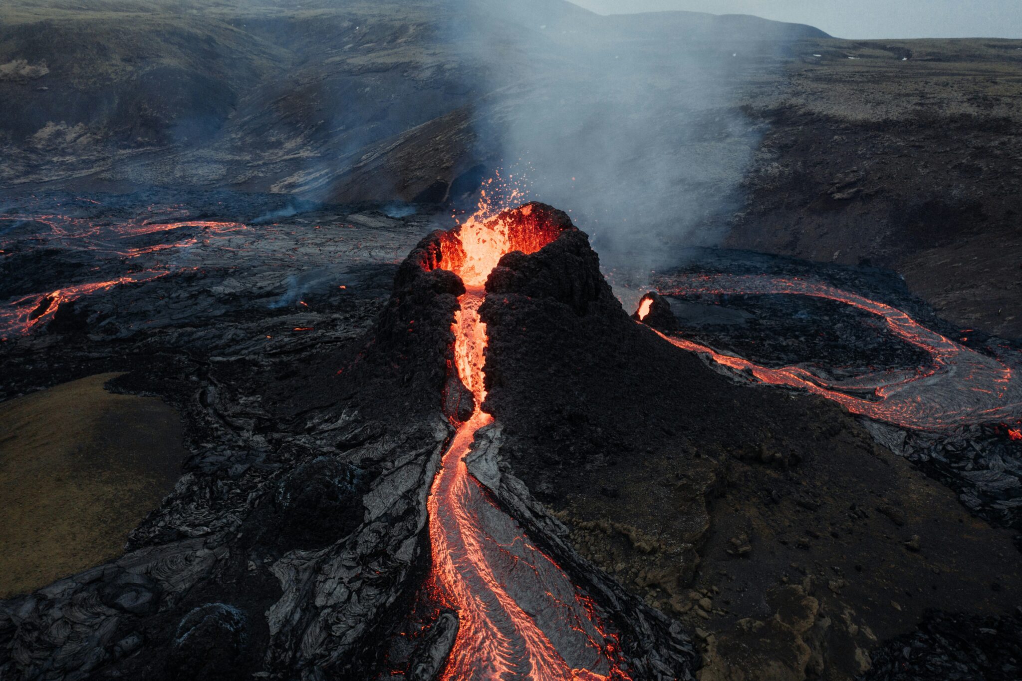 Islândia: A Terra do Fogo e Gelo que Encanta com Natureza e Aventura